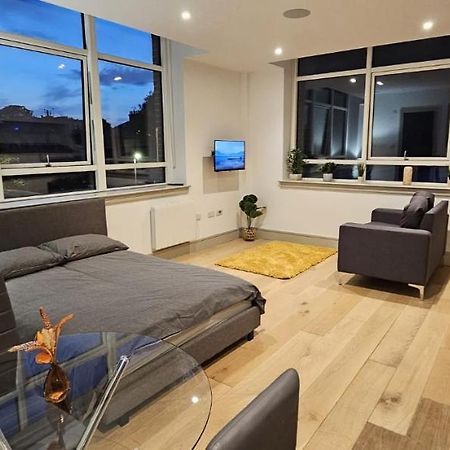 Studio Flat In Tottenham Londra Dış mekan fotoğraf